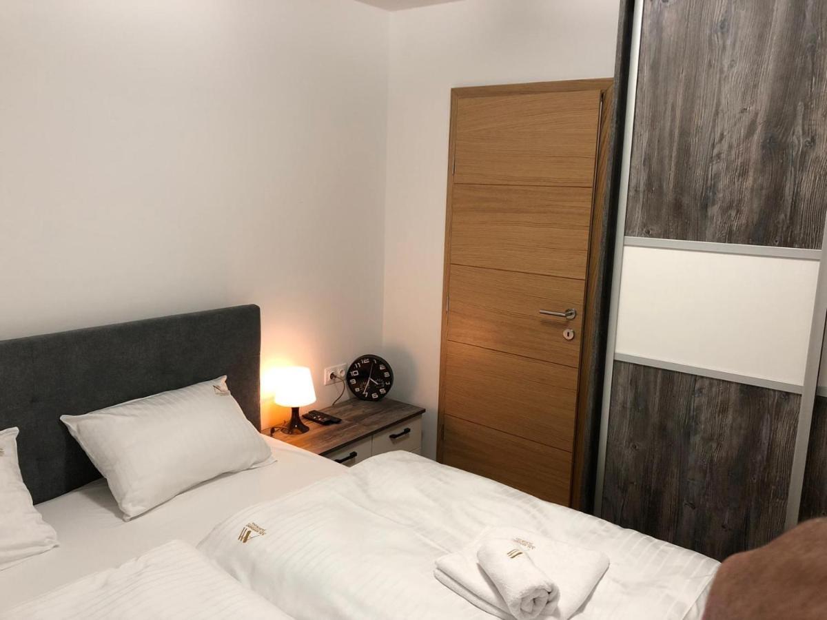 Am Apartment Яхорина Экстерьер фото